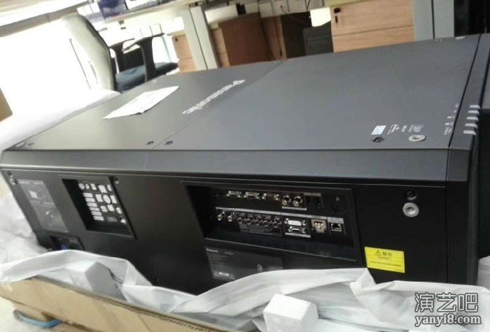 北京松下12k 31k激光投影机租赁 16k投影机租赁