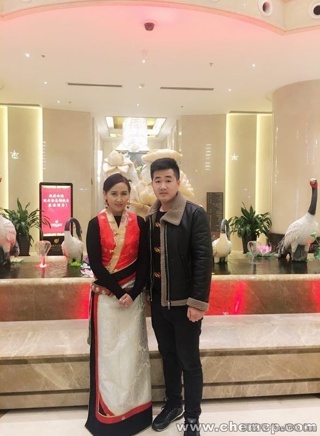 卢惠光经纪人18565423888