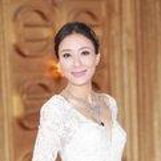 杨怡翻包街拍植入|杨怡肖像代言商业授权|杨怡淘宝植入18148512918