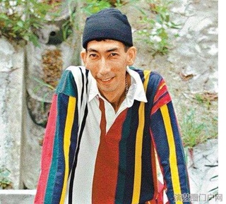 	车保罗翻包街拍植入|车保罗肖像代言商业授权|车保罗淘宝直播18148512918