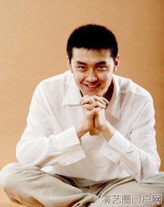 任柯诺翻包街拍植入|任柯诺淘宝直播|任柯诺短期商业授权18148512918