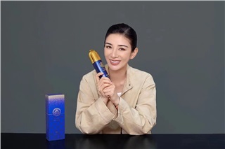 【黄奕】怎样找黄奕翻包视频植入请联系经纪人18126755678